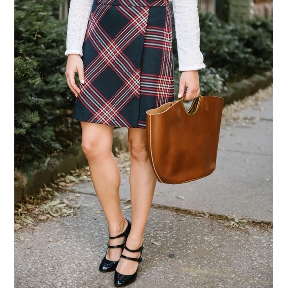 Halogen Dresses & Skirts - Halogen Navy & Red Plaid Jaquered A-line Mini Skirt Womens Size 2 Petite